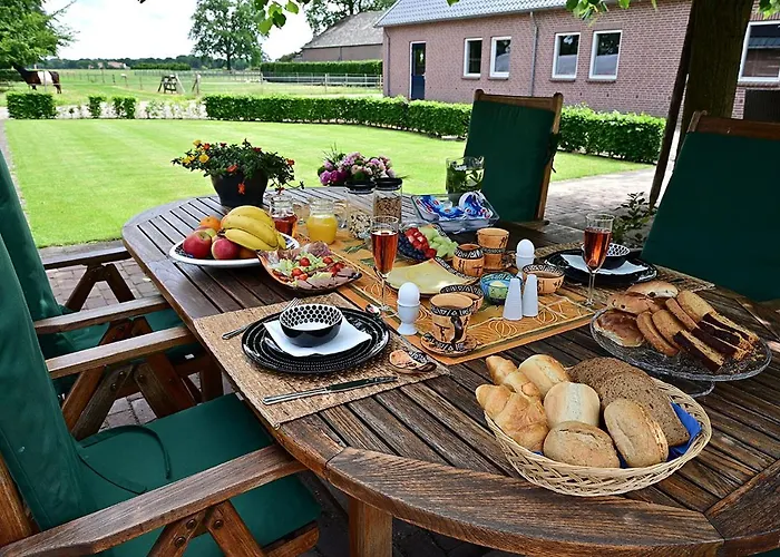 De Lakenvelder Bed & Breakfast 4*