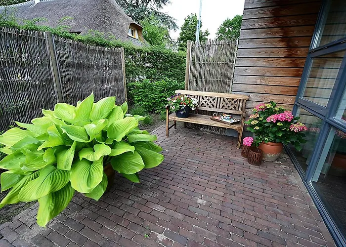 Bed & Breakfast De Lakenvelder 4*